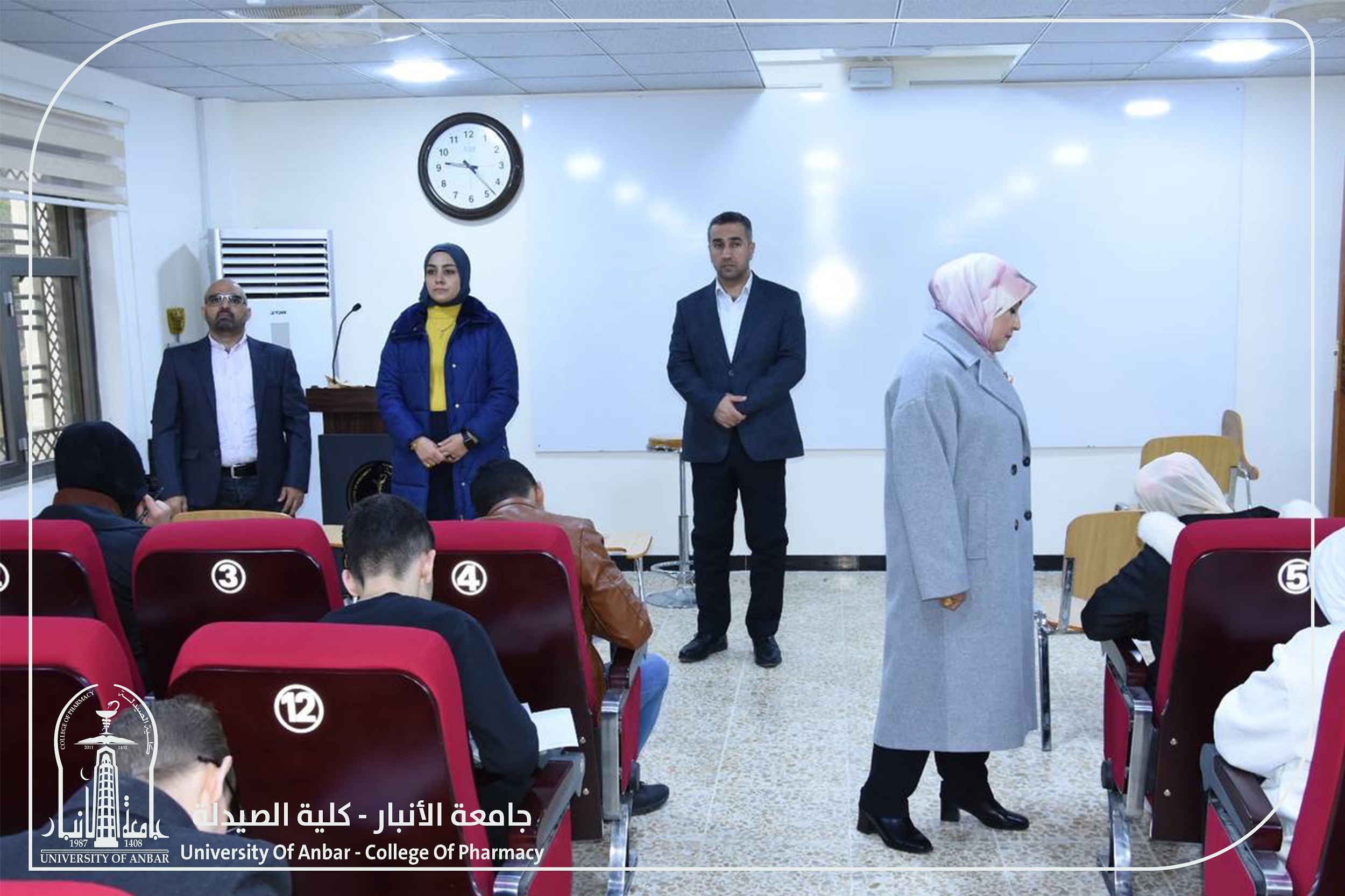 إمتحانات منتصف الكورس الدراسي الأول لطلبة المرحلة الأولى